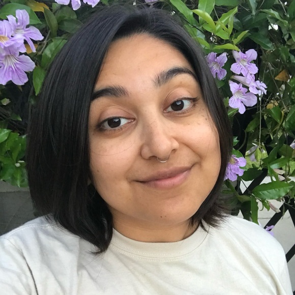 Meet your Posher, Linda - Picture 1 of 1